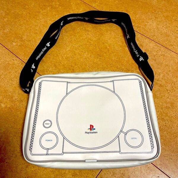 Play Station ショルダーバッグ プレステゲーム機本体型バッグ プレイステーション