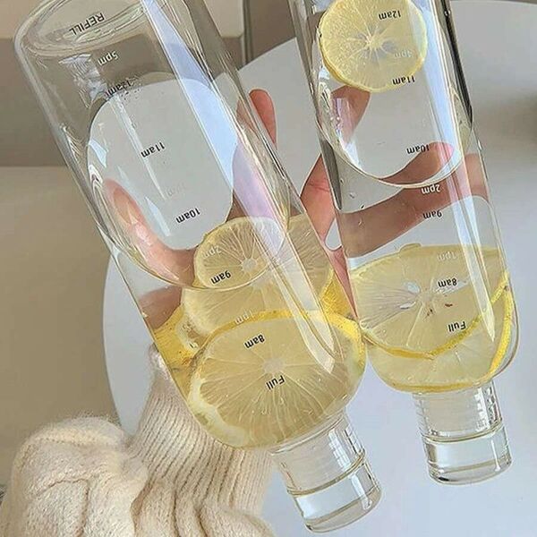 500/750ml プラスチック スポーツウォーターボトル シンプル クリア アウトドア スポーツ ジム398202