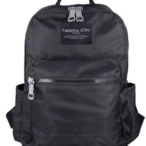 やや使用感あり Fabbrica d'Oro リュック レディース 小さめ ナイロン 黒 軽量 大人 軽い おしゃれ