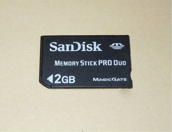SanDisk【2GB】メモリースティックPRO Duo・・◆中古動作品