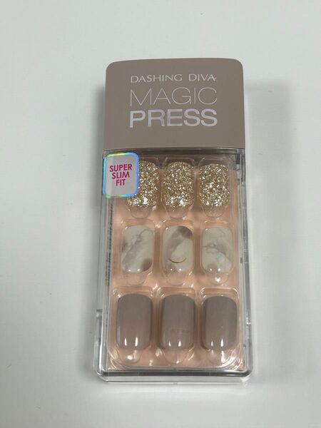 ダッシングディバ マジックプレス DASHING DIVA MagicPress MJP_112 オリジナルジェル ネイルチップ