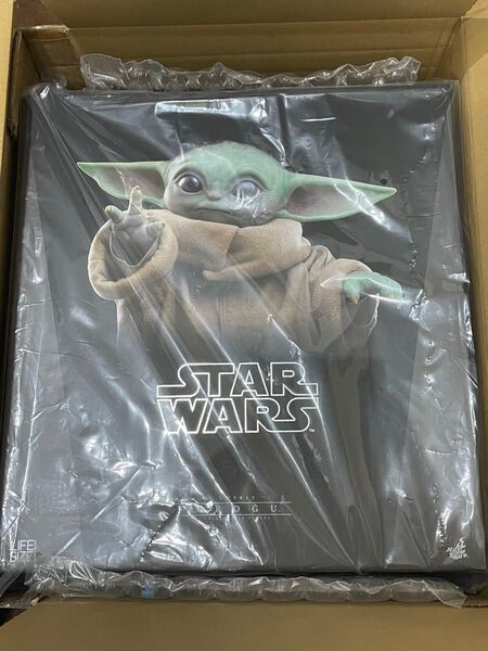 新品未開封 ホットトイズ グローグー キャリーバッグ付き スターウォーズ セレブレーション マンダロリアン フィギュア