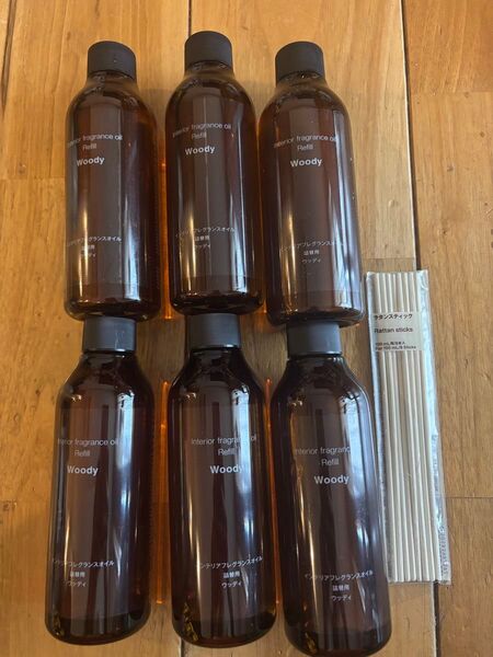 無印良品 インテリアフレグランスオイル詰替用ウッディ200ml×6 ラタンスティック付
