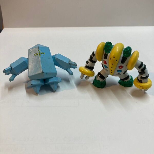 モンコレ ポケモン フィギュア レジアイス レジギガス 2体セット