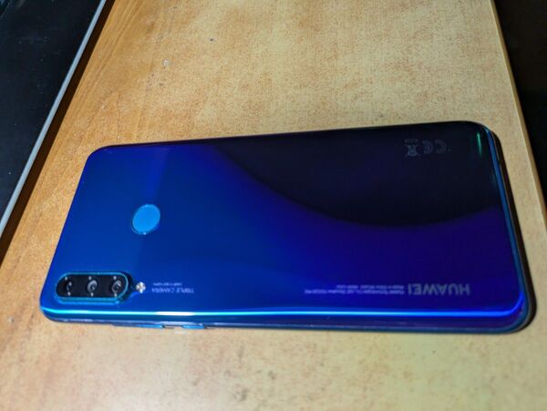HUAWAI P30lite