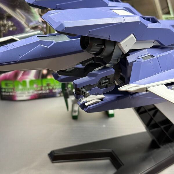 ガンダムOO ガンプラ HG GNアームズTYPE-D+ガンダムデュナメス 素組み未完成品 バンダイ 赤バンダイ