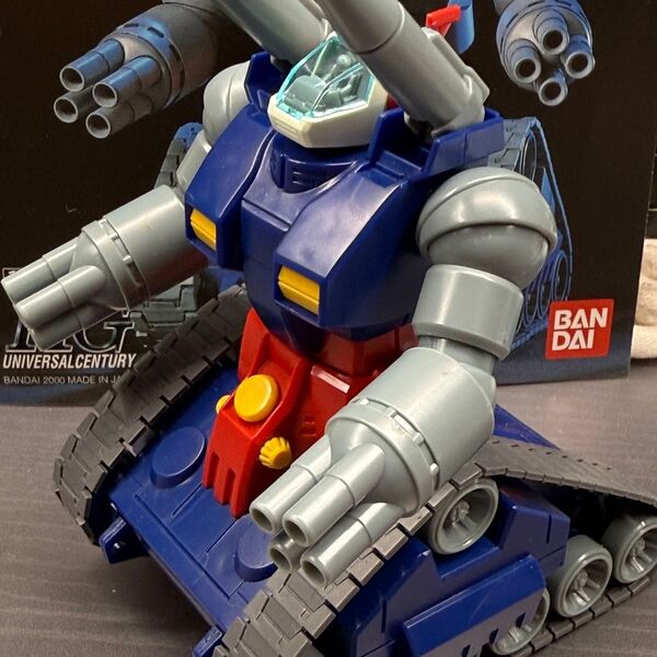ガンダム ガンプラ HGUC RX-75 ガンタンク 素組み完成品 バンダイ 赤バンダイ HGUC ガンタンク
