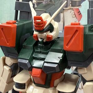 ガンダムSEED ガンプラ 1/100スケール GAT-X103 バスターガンダム 素組み完成品 バンダイ 赤バンダイ