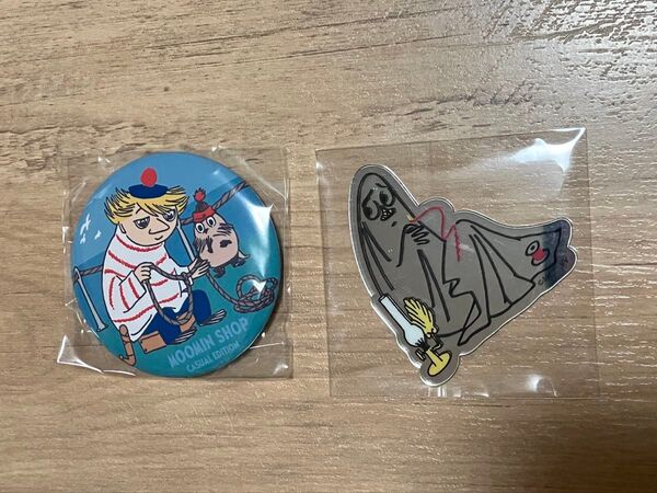 ムーミン 蓄光ミラーステッカー 缶バッチ トゥーティッキ おばけ