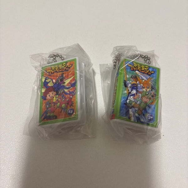 デジモンアドベンチャー ビデオテープミニチュアチャームコレクション 2個セット 光子郎 & テントモン タケル & パタモン
