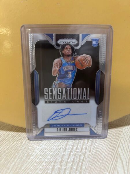 Dillon Jones 直筆サインカード RC 2022-23 Panini Prizm