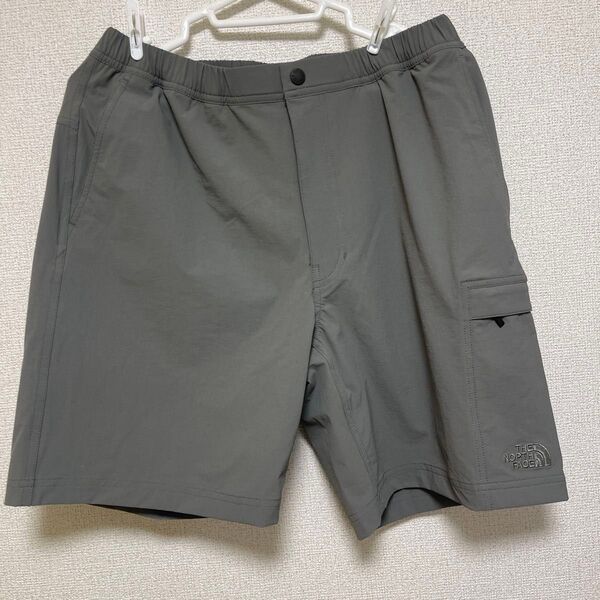 正規品※値下げ可※ノースフェイス ショートパンツ 膝丈 メンズ 水陸両用 ストレッチ 撥水 NB42501 2025春夏新作
