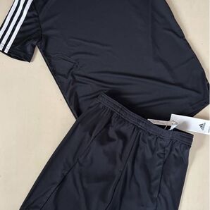 新品タグ付き 140cm adidasアディダス 上下セット