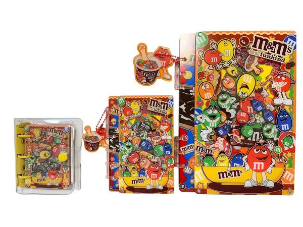 m &m's シャカシャカアクリルノート