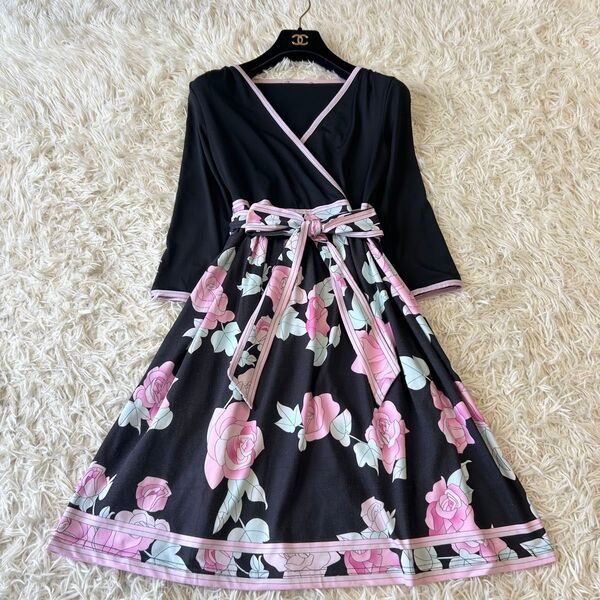 カシュクール 花柄ワンピース ピンク×ブラック ストレッチ シルク ジャージ素材 フラワー
