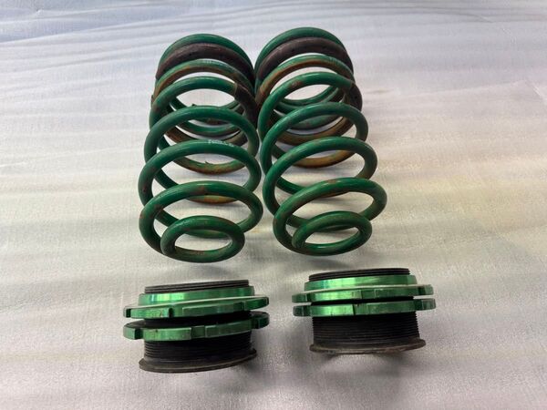 20系 アルファード ヴェルファイア TEIN 車高調 リヤアジャスター スプリング