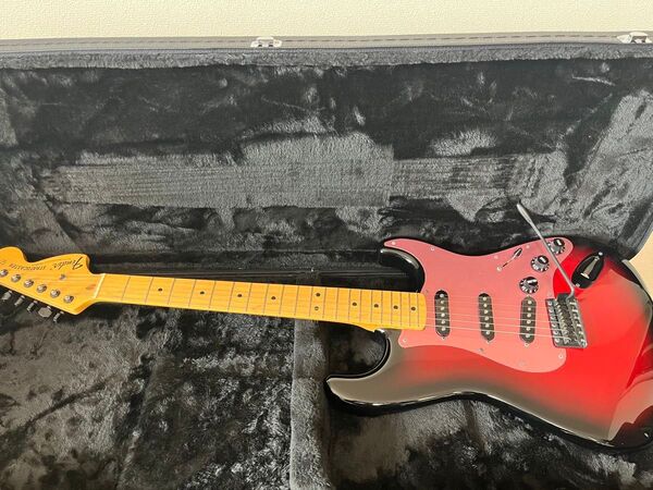 FENDER Ken Stratocaster Galaxy Red (ハードケース付き)ギャラクシーレッド