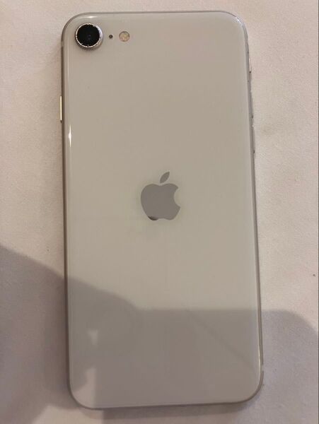 Apple iPhone SE 第3世代 ホワイト 64GB SIMフリー