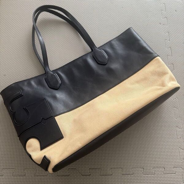 Toryburch トリーバーチ トートバッグ