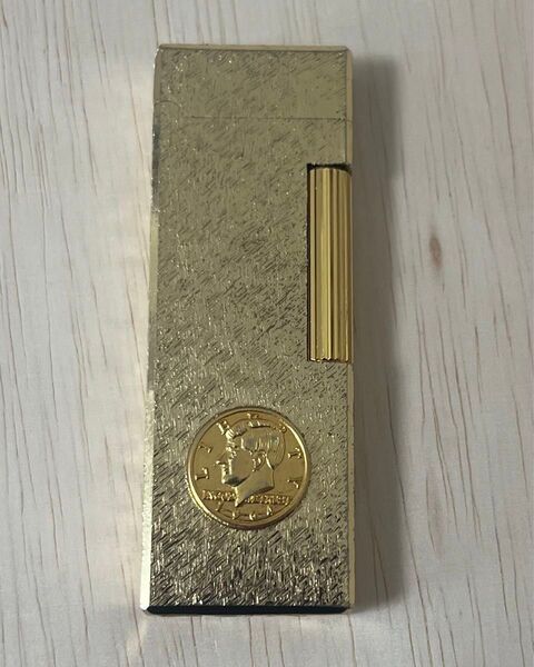 《希少レア美品》 INGOD WE TRUST LIBERTY コインライター ガスライター ゴールド 喫煙具 喫煙グッズ