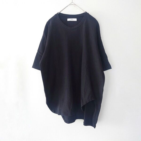 ★Auntie Rosa Holiday アンティローザホリデー ラウンドヘム半袖Tシャツ ブラック