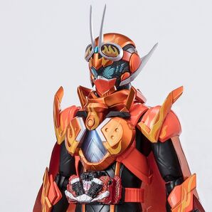 仮面ライダーファイヤーガッチャードデイブレイク/ガッチャードデイブレイク スチームホッパー