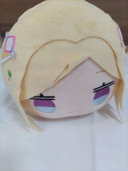 ホロライブ 寝そべりぬいぐるみ Vtuber アキ・ローゼンタール