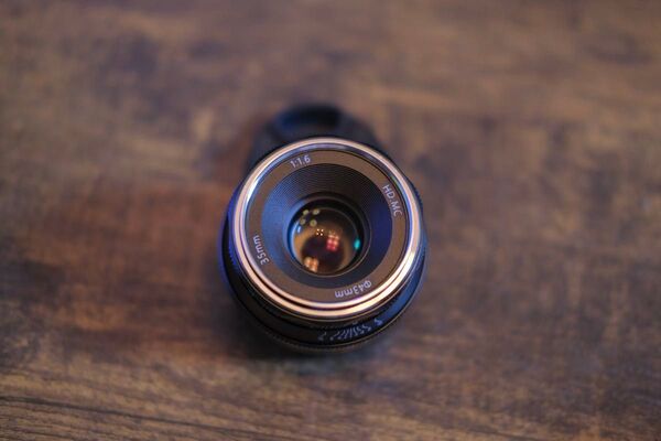 Pergear 35mm f1.6 単焦点 富士xマウント レンズ