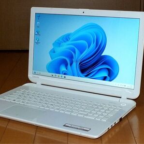 TOSHIBA T65/NWS Core i5 ブルーレイ webカメラ bluetooth メモリ8G HDD1TB Win11