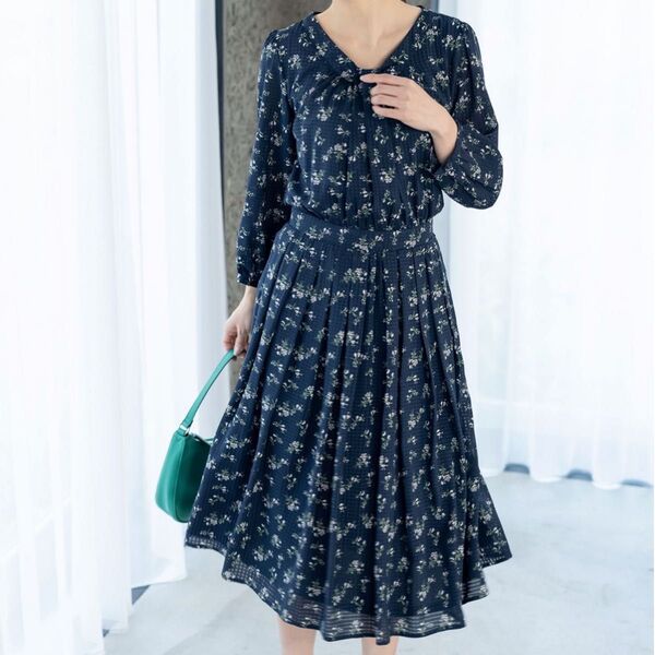 Tiaclasse シフォンギャザーワンピース 花柄