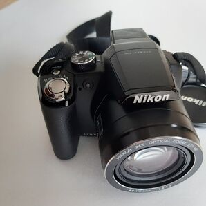 Nikon COOLPIX P90 デジタルカメラ ブラック
