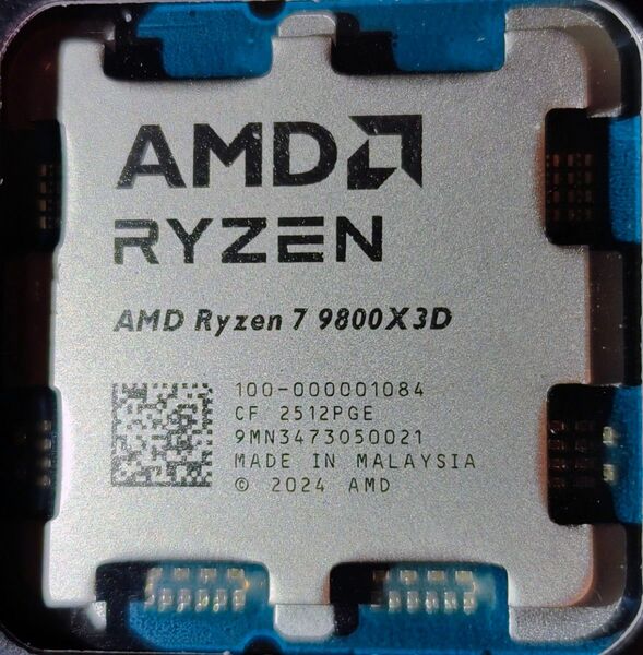 新品 AMD Ryzen 7 9800X3D バルク品