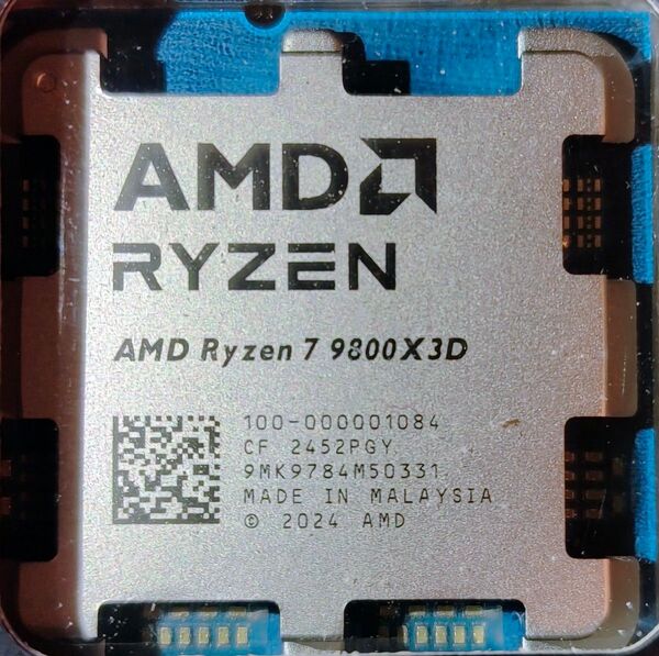 新品 AMD Ryzen 7 9800X3D バルク品
