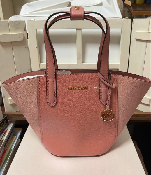 正規品 MICHAEL KORS マイケルコース 牛革 レザー トート バッグ ハンドバッグ 未使用 タグつき 新品