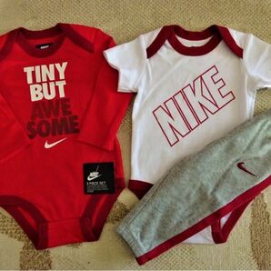 新品未使用 NIKE ナイキ 3-6M/65-70㎝ ロンパース・パンツ3点セット レッド/ホワイト/グレー 赤 出産祝いにも