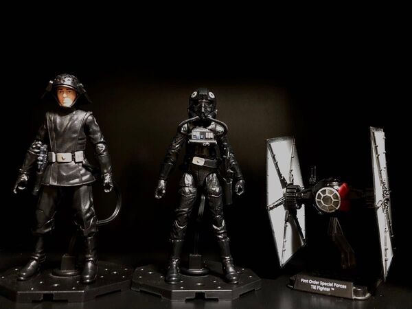 ハズブロ ブラック 6インチ スターウォーズ タイファイターパイロット コマンダー デアゴスティーニ フィギュア トルーパー