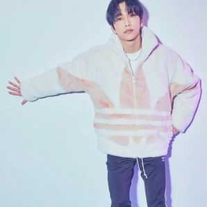 アディダス フェイクファージャケット オフホワイト×ピンク Lサイズ adidas originals