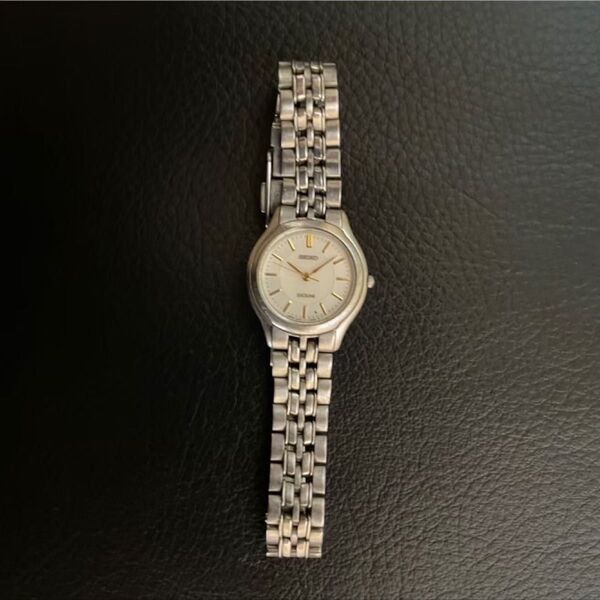 SEIKO EXCELINE 4J41-0030 レディース時計 ジャンク品