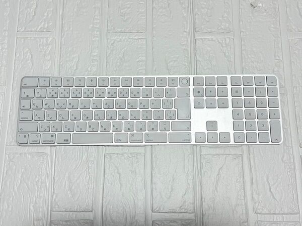 Apple Mac Magic Keyboard A2520 touch ID付き