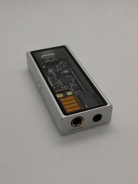 Questyle M15C ポータブルDAC ヘッドホンアンプ