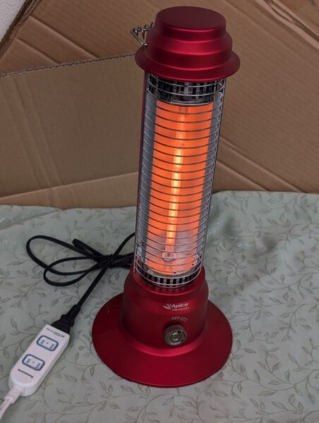 Apice 電気ストーブ ヒーター AMH-370 高さ43cm コンパクト 300W ペット 爬虫類 少し暖かくしたい用途に最適