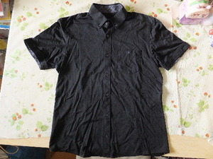 ２回着用☆美品　バーバリー　ブラックレーベル　半袖シャツ　サイズ２　黒