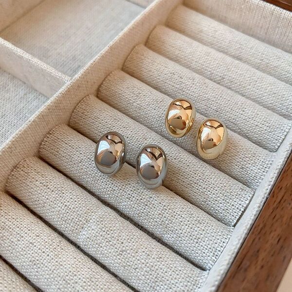 ピアス メタルビーンズ 豆 ピアス アクセサリー 太めぷっくり ピアス ステンレス 小ぶり シンプル 上品 可愛い 光沢感 ピアス
