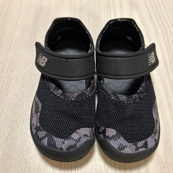 newbalance キッズサンダル 14㎝