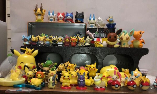 ポケモン フィギュア セット 団員ごっこピカチュウ ガチャガチャ 大量