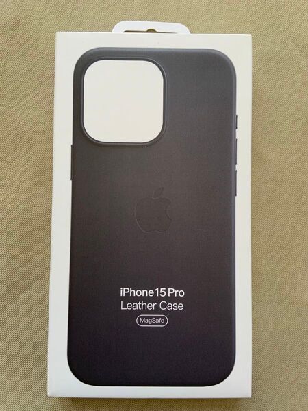 iPhone 15Pro レザーケース「美品」純正ブラック