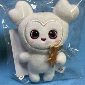 TWICE Baby DAVELY ダブリー ぬいぐるみ バッグチャーム
