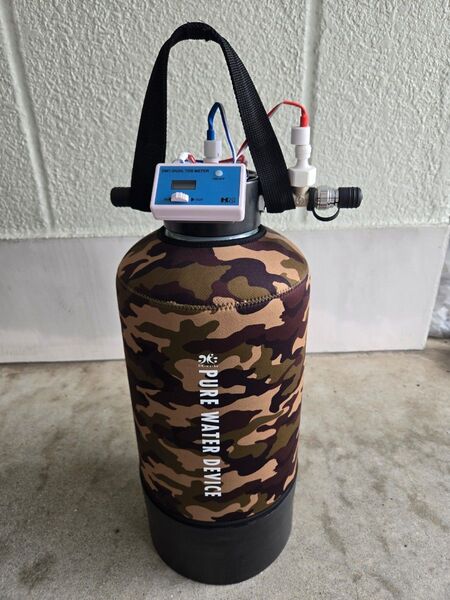 【 TDS IN/OUTモニター付モデル 】 10L(洗車用純水器)
