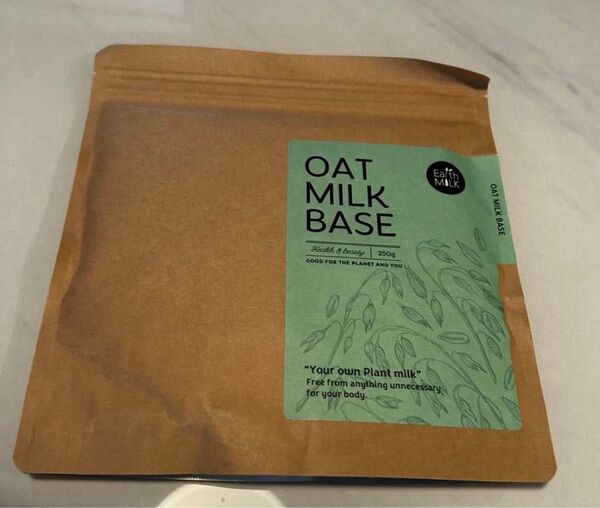 Earth MILK オーツミルク 250g 2L分 1袋 期限25年7月 パウダー 砂糖不使用 植物性 オーツ麦 置き換え