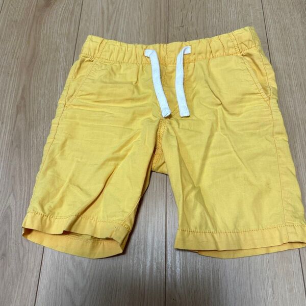キッズ ハーフパンツ 黄色 110cm H&M イエロー 夏服 半ズボン 男の子 女の子 3-4歳 記名なし 子供服